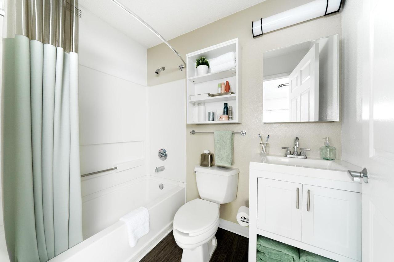 Intown Suites Extended Stay Jacksonville Fl - Atlantic Blvd 외부 사진